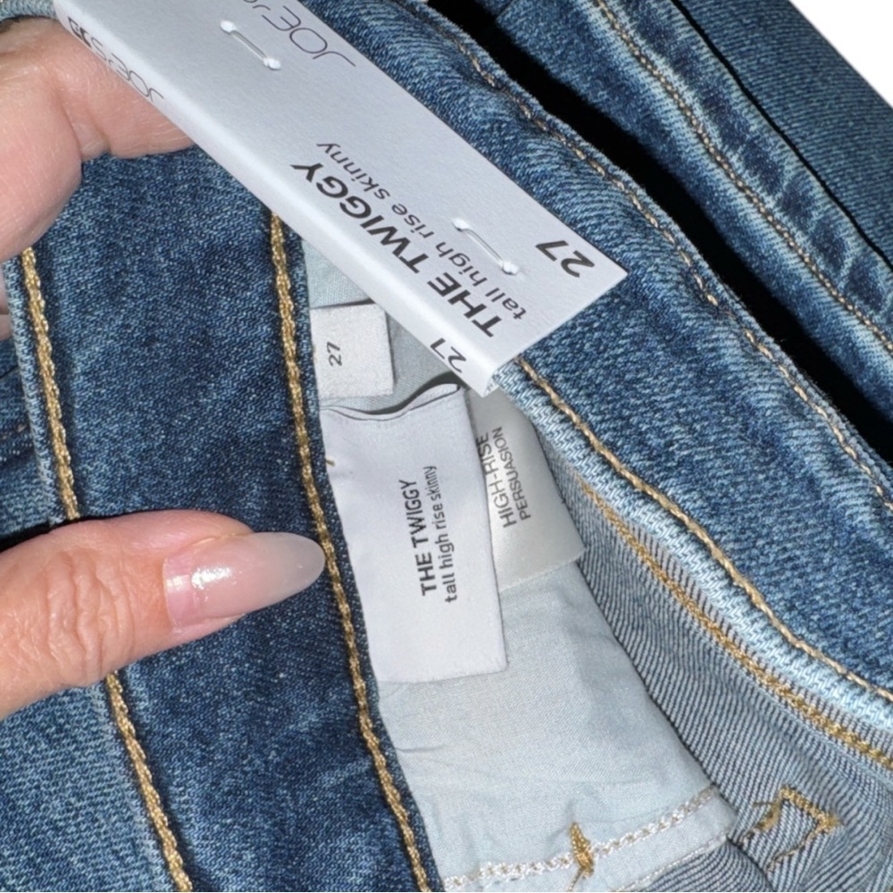 Joe’s Twiggy Jeans Women’s Sizes 25 and 27 available NWT 34" Inseam - Picture 3 of 5